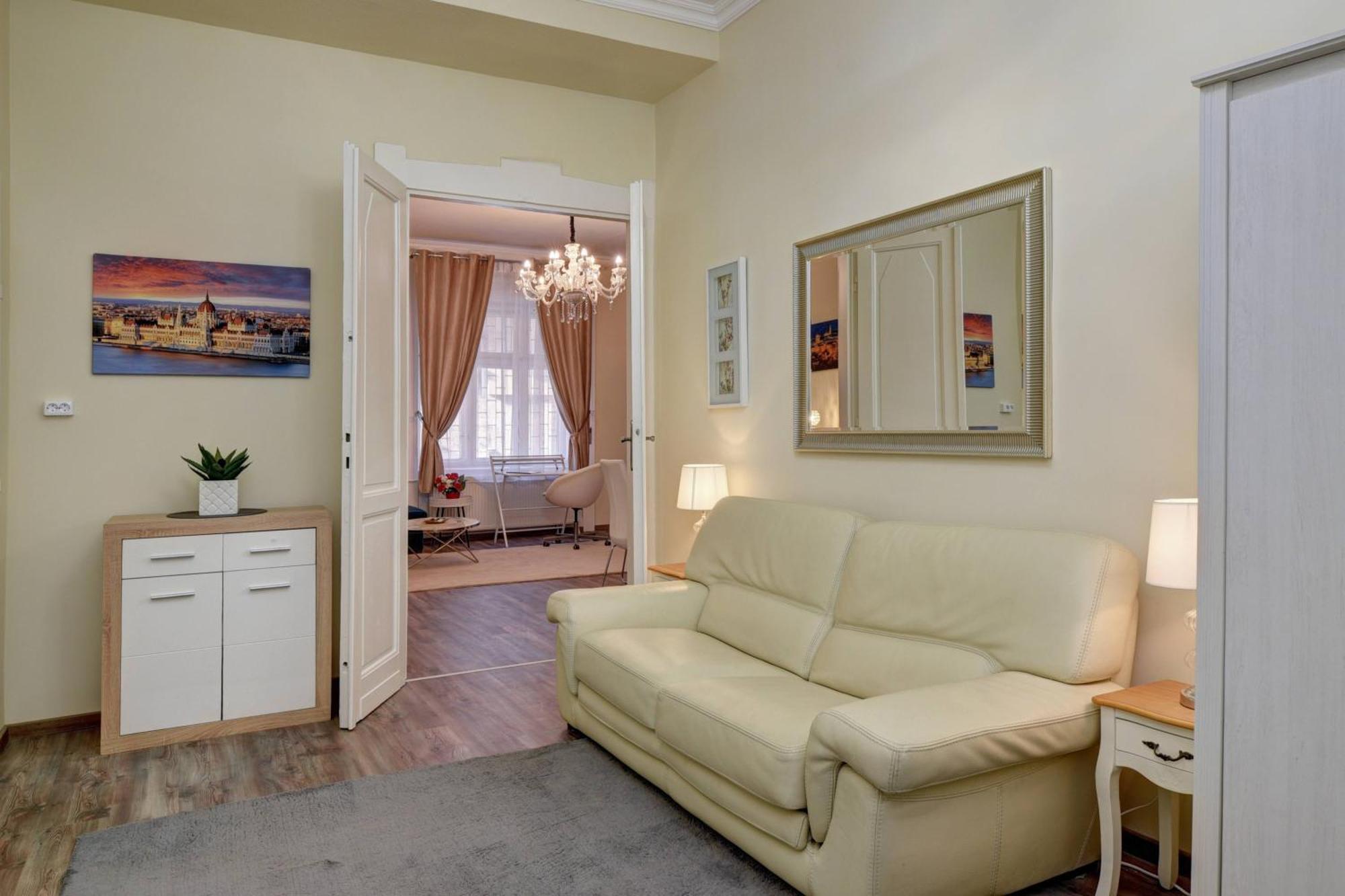Buda Center Apartment Budapešť Exteriér fotografie